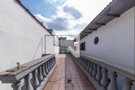 Casa para alugar com 350m², 3 quartos e 6 vagasVaranda da Área de Serviço