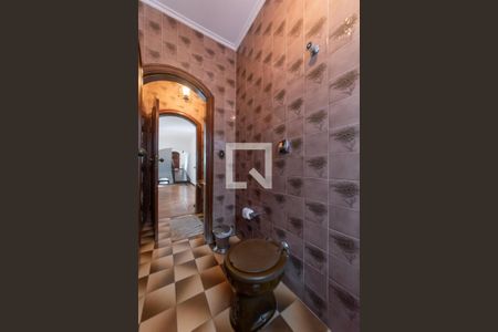 Casa para alugar com 350m², 3 quartos e 6 vagasLavabo da Sala de Jogos