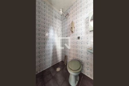 Casa para alugar com 350m², 3 quartos e 6 vagasBanheiro de Serviço