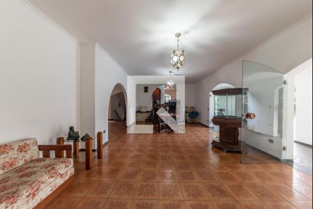 Casa para alugar com 350m², 3 quartos e 6 vagasSala de Jogos