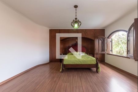 Casa para alugar com 350m², 3 quartos e 6 vagasSuíte 3