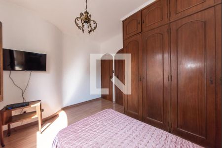 Casa para alugar com 350m², 3 quartos e 6 vagasSuíte 2