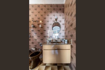 Casa para alugar com 350m², 3 quartos e 6 vagasBanheiro da Suíte 1