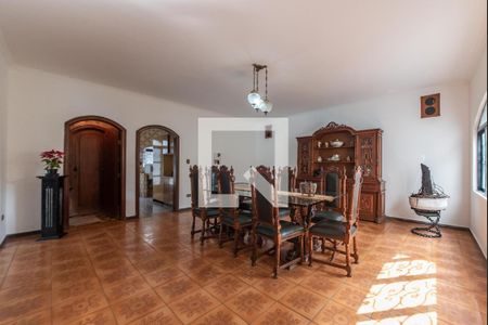 Casa para alugar com 350m², 3 quartos e 6 vagasSala de jantar 2