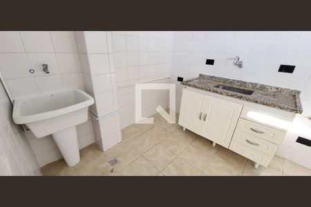 Apartamento para alugar com 70m², 2 quartos e sem vagaCozinha e Área de Serviço