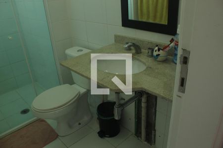 Casa de condomínio à venda com 96m², 3 quartos e 2 vagasBanheiro da Suíte 1