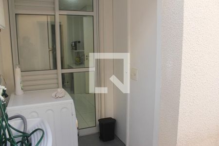Casa de condomínio à venda com 96m², 3 quartos e 2 vagasÁrea de Serviço