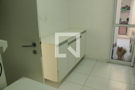 Casa de condomínio à venda com 96m², 3 quartos e 2 vagasCozinha