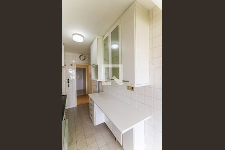 Apartamento à venda com 65m², 3 quartos e 2 vagasCozinha