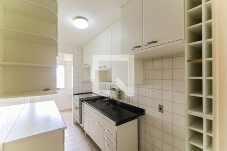 Apartamento à venda com 65m², 3 quartos e 2 vagasCozinha