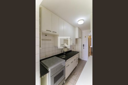 Apartamento à venda com 65m², 3 quartos e 2 vagasCozinha