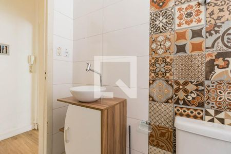 Banheiro de apartamento para alugar com 1 quarto, 40m² em Bom Fim, Porto Alegre