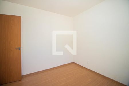 Quarto 1 de apartamento para alugar com 2 quartos, 44m² em Rubem Berta, Porto Alegre
