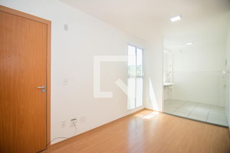 Sala de apartamento para alugar com 2 quartos, 44m² em Rubem Berta, Porto Alegre