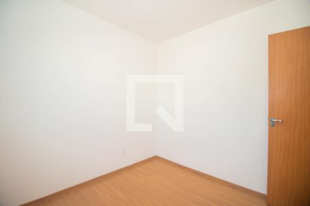 Quarto 2 de apartamento para alugar com 2 quartos, 44m² em Rubem Berta, Porto Alegre