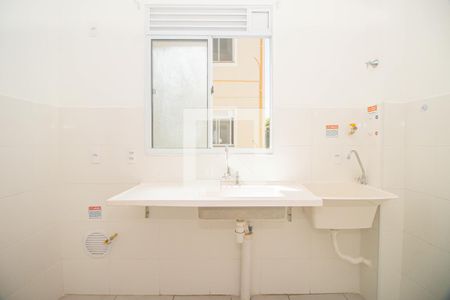 Apartamento para alugar com 44m², 2 quartos e 1 vaga Apartamento para alugar com 44m², 2 quartos e 1 vagaCozinha e Área de Serviço