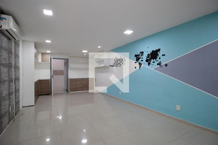 Sala  de casa à venda com 3 quartos, 185m² em Jardim Paulista, São Paulo