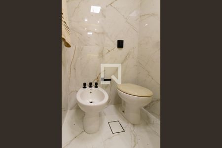 Detalhe do banheiro da suíte de apartamento para alugar com 3 quartos, 103m² em Ipanema, Rio de Janeiro