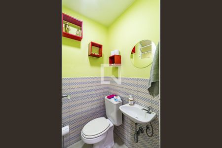 Casa à venda com 100m², 2 quartos e 1 vagaBanheiro de serviço