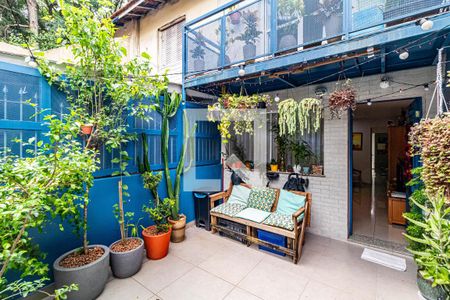 Casa à venda com 100m², 2 quartos e 1 vagaGaragem