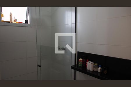Apartamento à venda com 76m², 3 quartos e 2 vagasBanheiro da Suíte