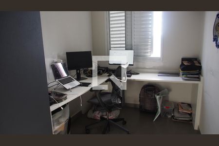 Apartamento à venda com 76m², 3 quartos e 2 vagasQuarto 1