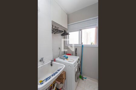 Apartamento para alugar com 60m², 3 quartos e 1 vagaÁrea de serviço 