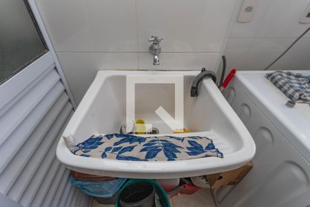 Apartamento para alugar com 60m², 3 quartos e 1 vagaÁrea de serviço 