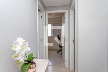 Corredor  de apartamento para alugar com 2 quartos, 60m² em Taboão, Diadema