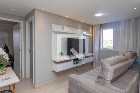 Sala  de apartamento para alugar com 2 quartos, 60m² em Taboão, Diadema