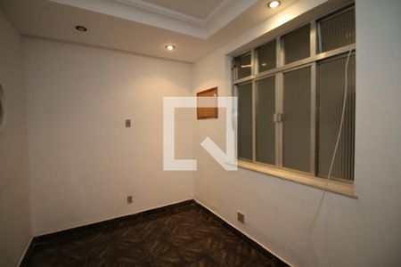 Casa à venda com 339m², 5 quartos e 1 vagaQuarto 2