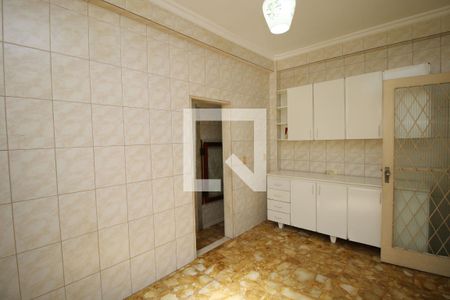 Casa à venda com 339m², 5 quartos e 1 vagaCozinha - Copa