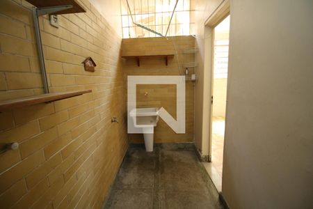 Casa à venda com 339m², 5 quartos e 1 vagaÁrea de Serviço