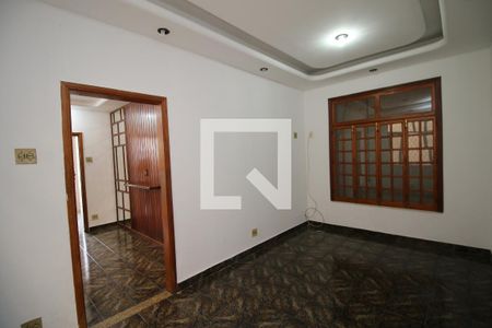 Sala de casa à venda com 5 quartos, 339m² em Penha, Rio de Janeiro