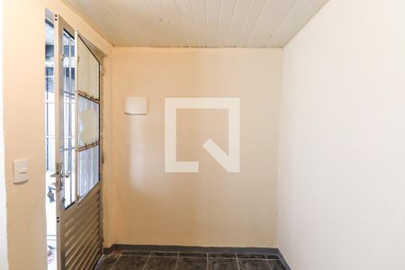 Sala de casa para alugar com 1 quarto, 20m² em Novo Mundo, Curitiba