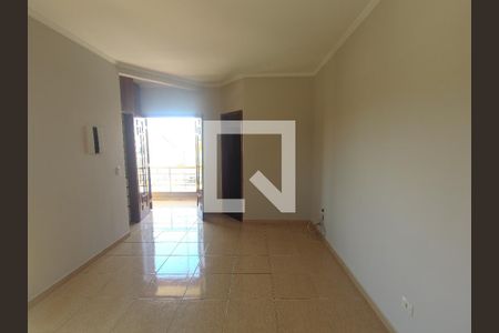 Suite 01 de casa à venda com 3 quartos, 184m² em Jardim Adriana, Guarulhos