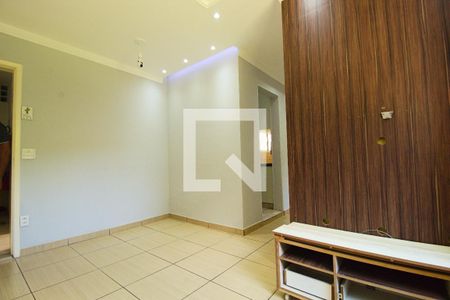 Sala de apartamento para alugar com 2 quartos, 45m² em Jardim Petrópolis, Cotia