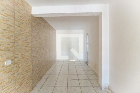 Sala de casa para alugar com 2 quartos, 175m² em Vila Carolina, São Paulo