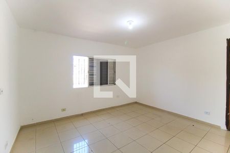 Quarto 1 de casa para alugar com 2 quartos, 175m² em Vila Carolina, São Paulo