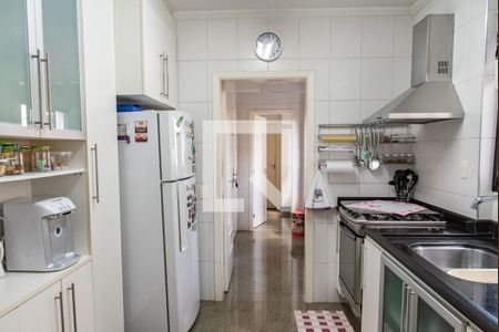 Apartamento à venda com 120m², 3 quartos e 2 vagasCozinha