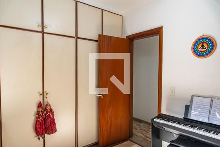 Apartamento à venda com 120m², 3 quartos e 2 vagasQuarto 1