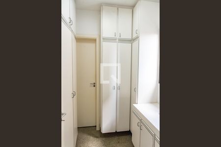 Apartamento à venda com 120m², 3 quartos e 2 vagasQuarto de serviço