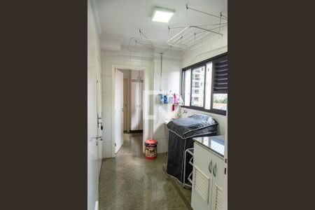 Apartamento à venda com 120m², 3 quartos e 2 vagasÁrea de serviço