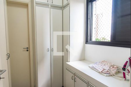 Apartamento à venda com 120m², 3 quartos e 2 vagasQuarto de serviço