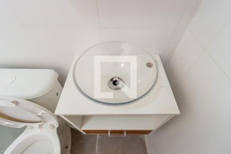 Detalhe - Banheiro de kitnet/studio para alugar com 1 quarto, 24m² em Vila Libanesa, São Paulo