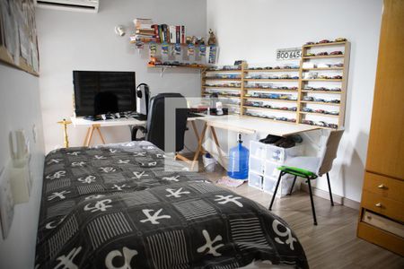 Casa à venda com 156m², 4 quartos e 2 vagas Casa à venda com 156m², 4 quartos e 2 vagasQuarto 4