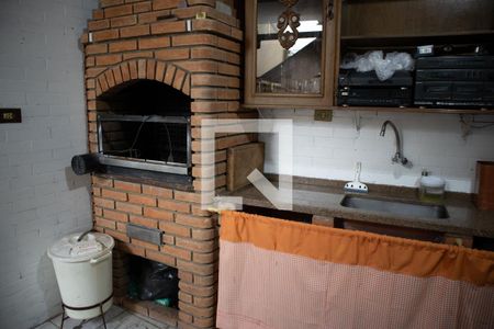 Casa à venda com 156m², 4 quartos e 2 vagas Casa à venda com 156m², 4 quartos e 2 vagas Churrasqueira