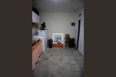 Casa à venda com 156m², 4 quartos e 2 vagas Casa à venda com 156m², 4 quartos e 2 vagasÁrea de Serviço