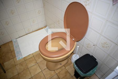 Casa à venda com 156m², 4 quartos e 2 vagas Casa à venda com 156m², 4 quartos e 2 vagasLavabo