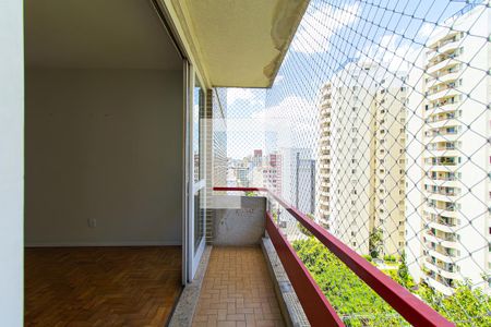 Sacada de apartamento à venda com 2 quartos, 100m² em Liberdade, São Paulo